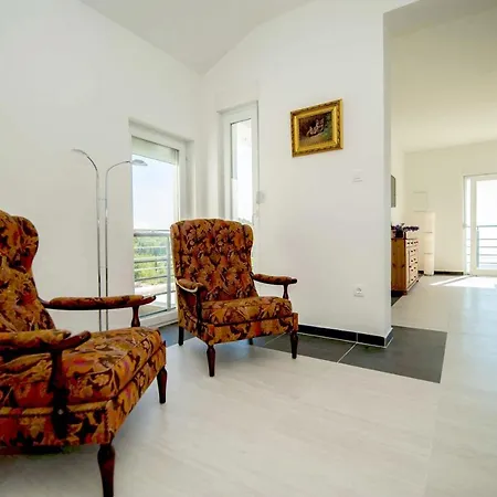 Luxury Villa Alice With Private Pool Near Dubrovnik Apartmán